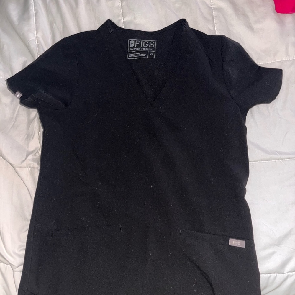 Black figs top